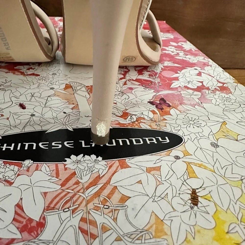 Chinese Laundry Jealous Sandal - Size 6 - Color: Sand - Picture 8 of 10